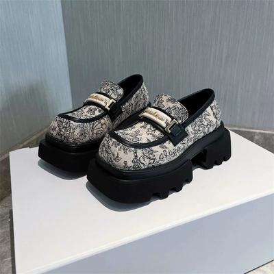 Мода 2024 года, новые джинсовые принты, ткань, синтетическая кожа, платформа, танкетка, массивные кроссовки, удобные, высокого бренда, весна, мода, осень, повседневная обувь