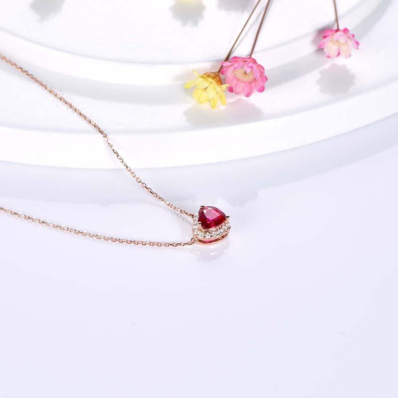 BELLA BOX New Style Elegant Heart-shaped Pigeon Blood Red Loverose Gold-plated Pendant Clavicle Chain Charm Wedding Engagement Fine Jewelry New Trendy