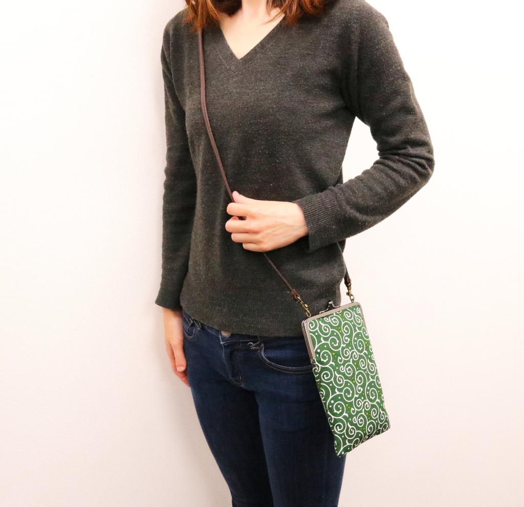 Kyosuke Made in Japan Slim Goshuincho Case with Clasp Small Item Arabesque Dot Navy Blue Closure, Pouch, Pattern,