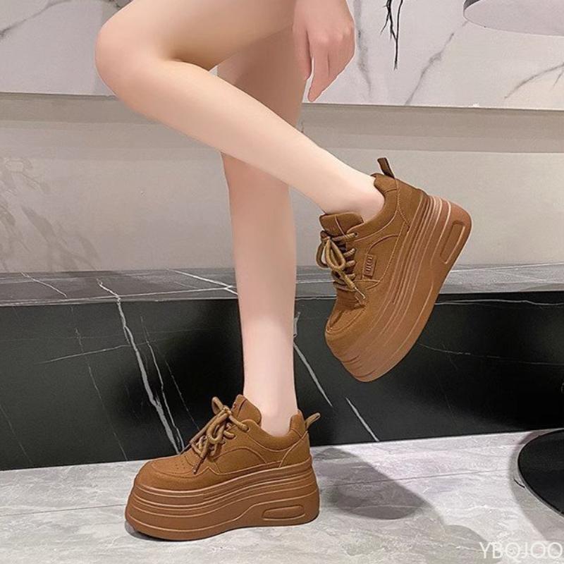 Модные увеличивающие рост туфли на толстой подошве в стиле папиных кроссовок для женщин Новые универсальные повседневные спортивные вулканизированные туфли-платформы