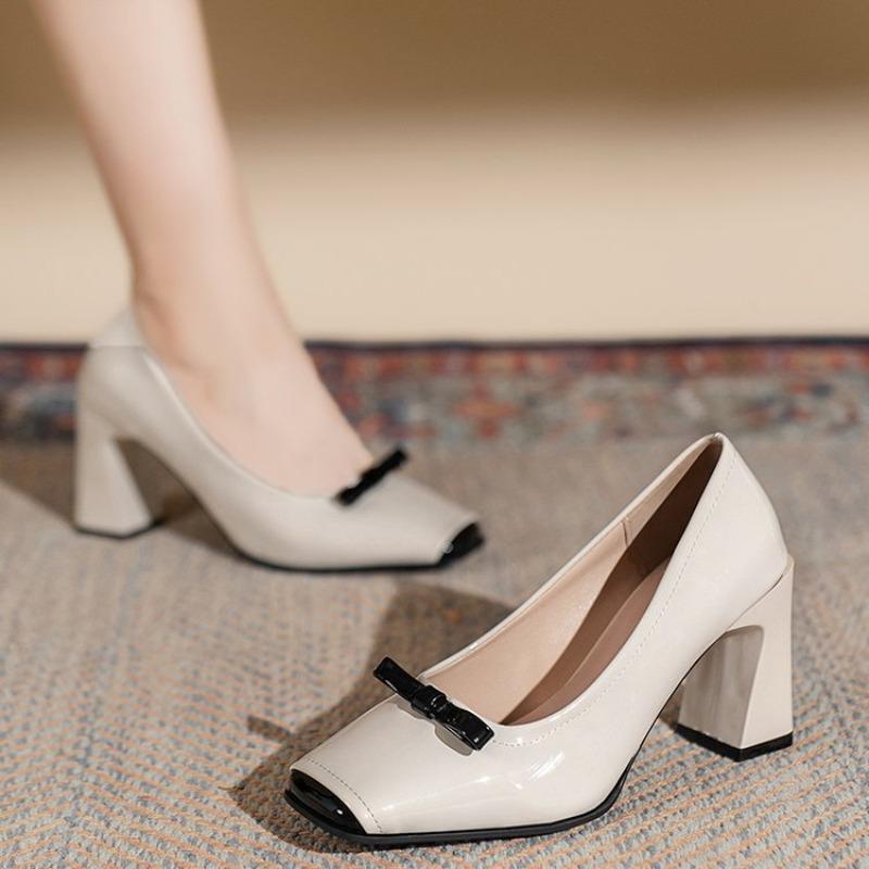 Fashion French High Heels Patent Leather 2024 New Color Blocking Design Butterfly Bow Decoration Square Exquisite Women's Single Shoes