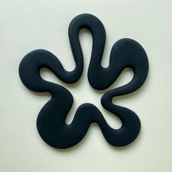 Силиконовые подставки в форме цветка, термостойкие подставки для горячих кастрюль и сковородок, нескользящие протекторы для стола для современной кухни