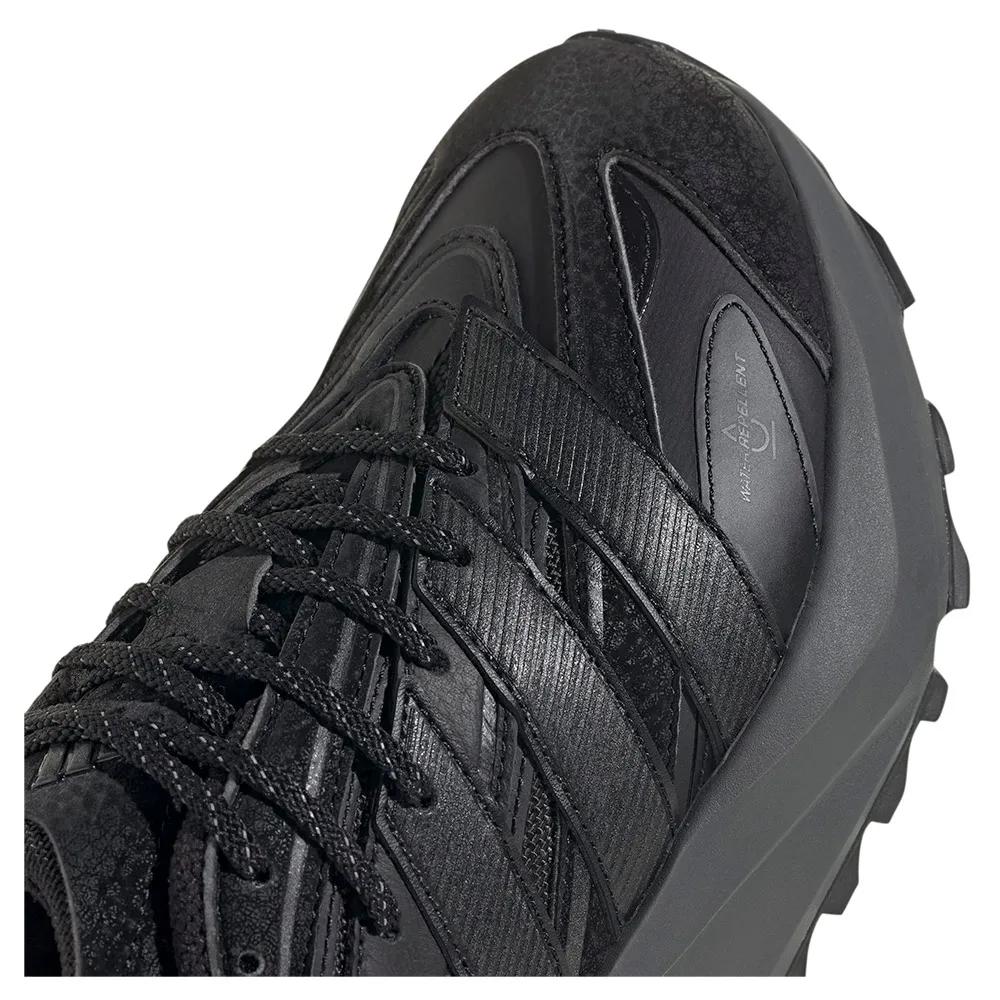 Adidas Lightblaze ATR Sneakers