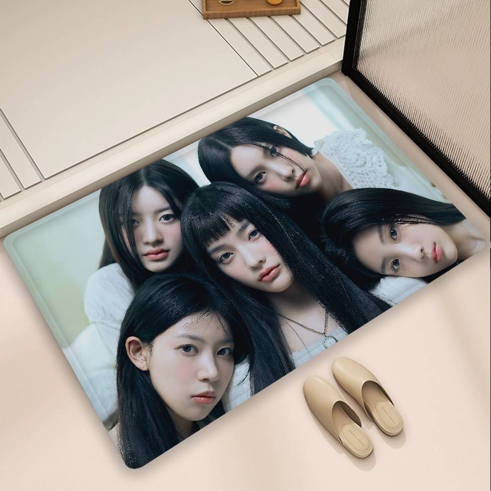 Kpop Group I-Illit Floor Mat INS Style Soft Bedroom Floor House Laundry Room Mat Anti-skid Household Carpets