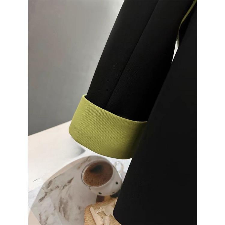 Fashionable Black Contrast Joint Suit Jacket, Casual and Trendy for Spring and Autumn, French-Styled Women's Blazer