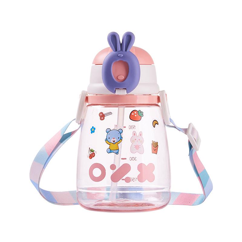 Милый стакан для воды с соломинкой, большая вместимость, портативный пластиковый стакан для улицы, студенческий стакан для космоса, мультяшный рисунок, стакан через плечо