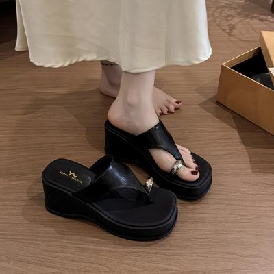 Летний набор шлепанцы на металлической танкетке с квадратным носком женские 2025 новые маленькие маффины носить крутые шлепанцы с юбкой