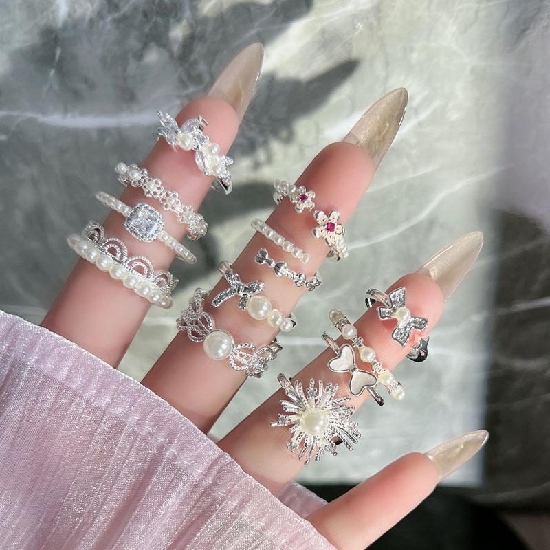French retro pearl fashion bow ring female lace star dream sweet temperament super fairy niche light luxury ring