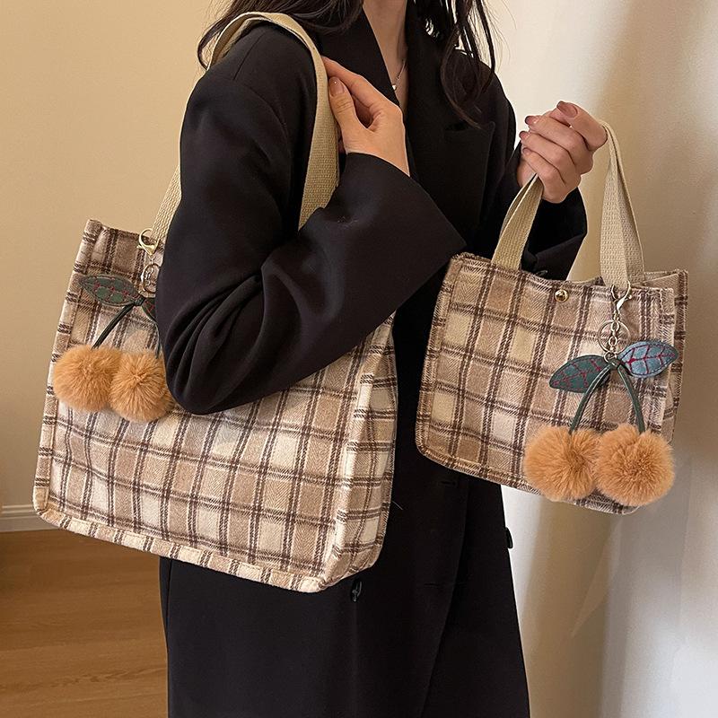 Осенне-зимняя ретро-сумка из шерсти для женщин, новая корейская сумка-тоут, универсальная повседневная сумка большой вместимости на одно плечо для поездок на работу
