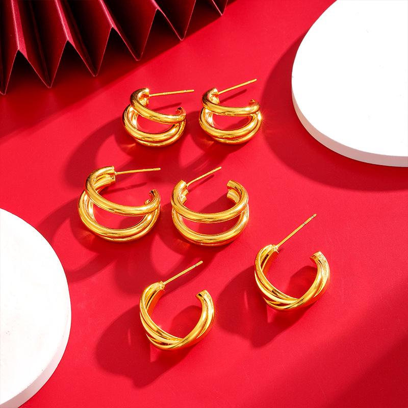 Elegant Retro C-Shaped Earrings: Versatile and Stylish, Simple Luxury for Women