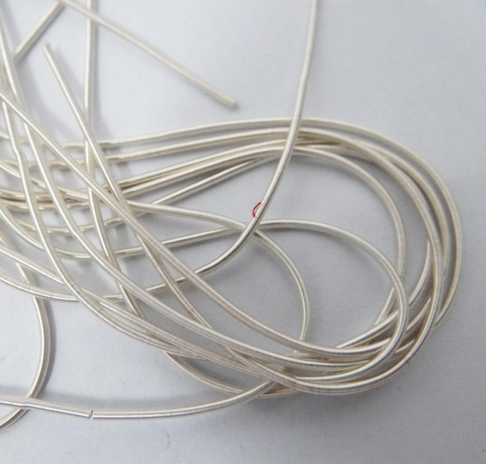 Золотые слитки, декоративная гладкая изнаночная нить для вышивки, Индия, 100