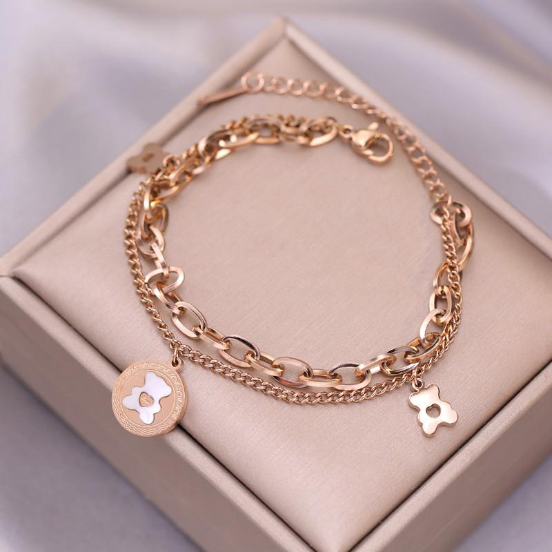 Женский браслет из титановой стали с мишкой - Не выцветающий, Хип-хоп корейский стиль, Простой дизайн, Идеально подходит для студентов и лучших друзей.