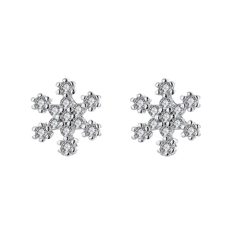 S925 Sterling Silver Christmas Snowflake Stud Earrings with Inlaid Diamonds - Elegant and Stylish for Women
