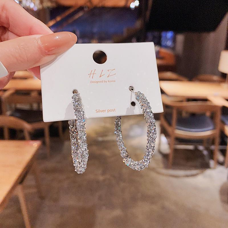 Серьги-пусеты из серебра в форме буквы C с бриллиантовыми цирконами - Геометрический дизайн в стиле легкой роскоши для изысканного, уникального темперамента.