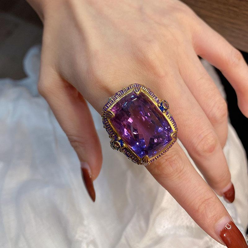 New Vintage High Quality Oval Purple Stone Zircon Sets For Women Luxury Medieval Enamel Hollow Out Big Pendant Necklaces Rings