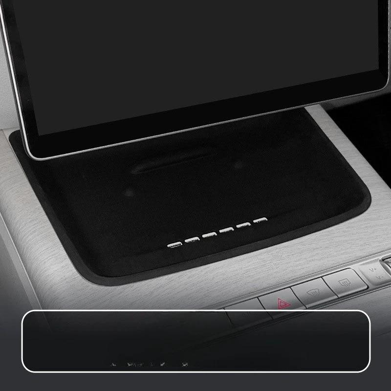 Silicone Wireless Charging Pad For geely preface 2025 2026 Launch Anti fouling dustproof Decoration Charging Mat