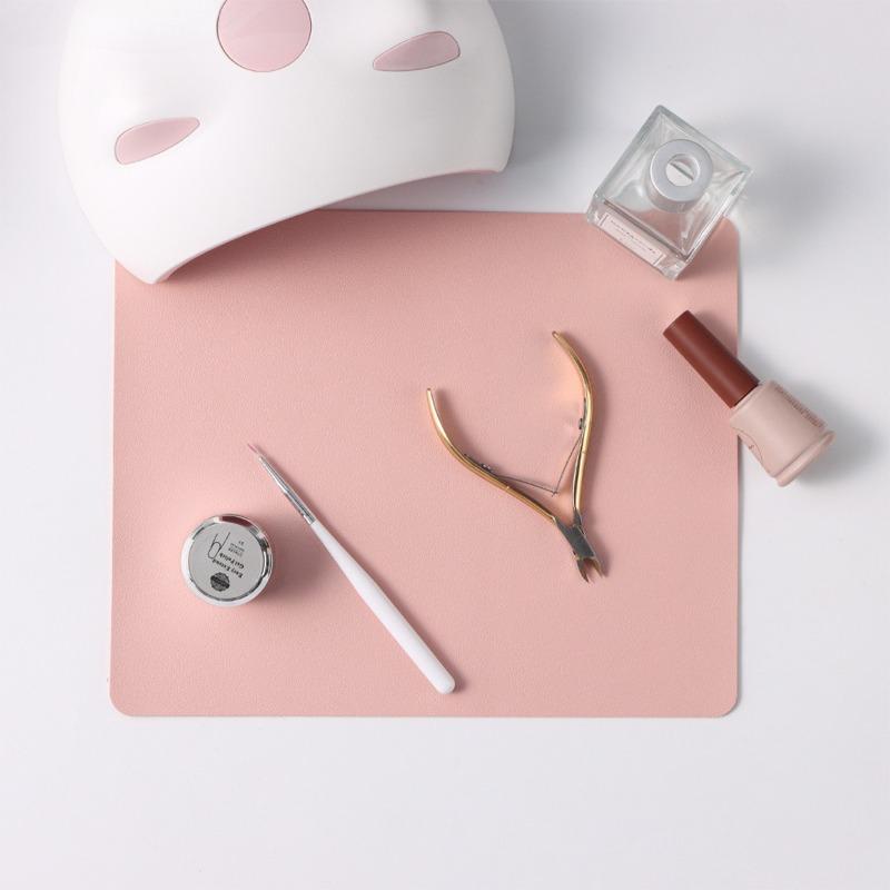 New Large&Small Nail Art Table Mat Pink Beauty Nail Pad Leather Soft Display Nail Practice Anti-slip Pad Armrest Cushion Salons
