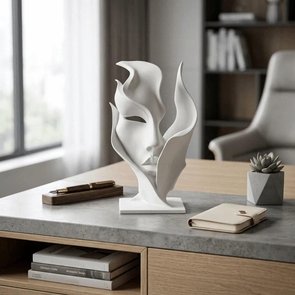 Statue Half Face Sculpture Artistic Sense Facial Ornaments Gift Art Ornaments Bedroom
