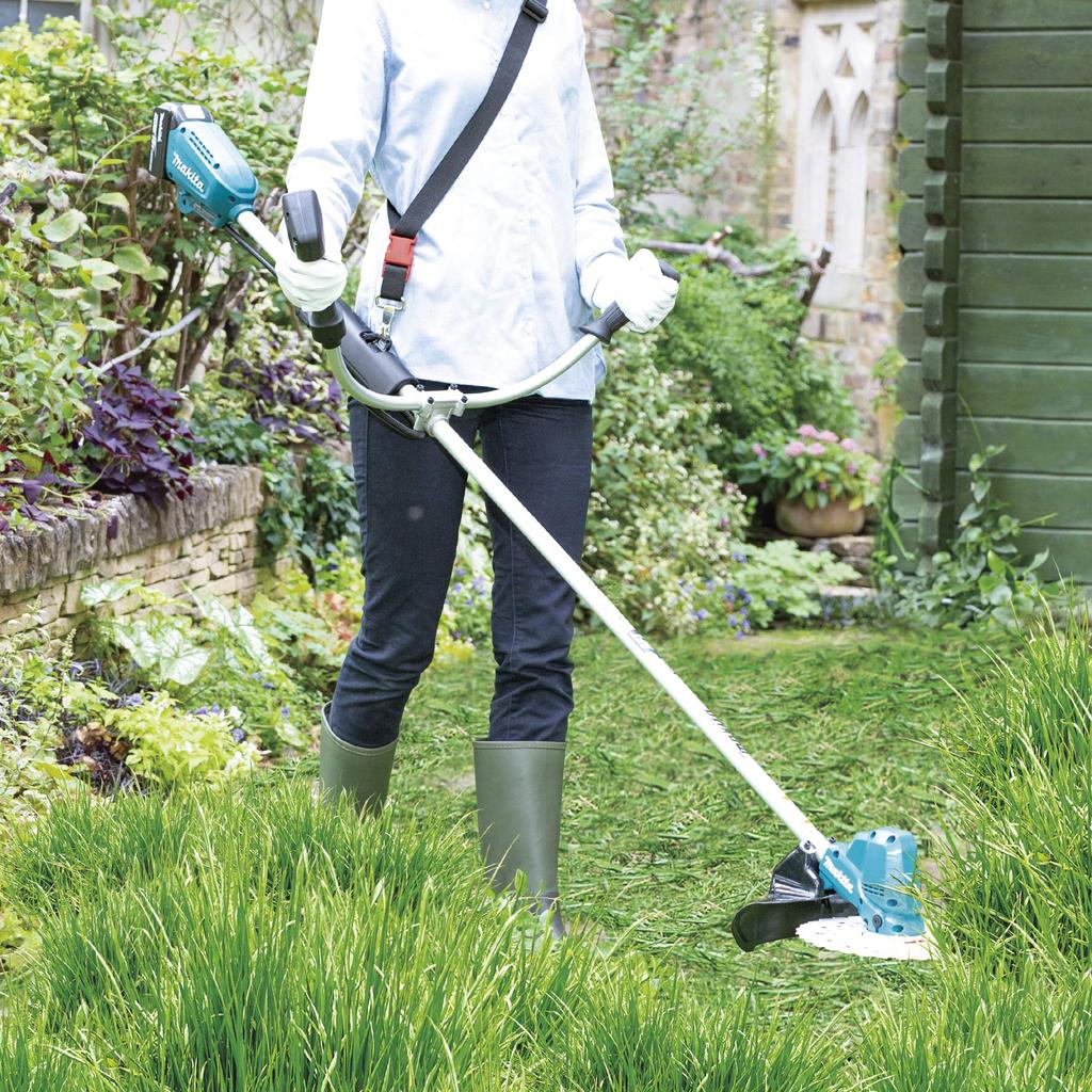 Makita MUR191LDRG Cordless Grass 230mm Cutting with Tip Loop Split 6Ah and Charger Trimmer, 18V, Width, Saw, Handle, Shaft, Battery,