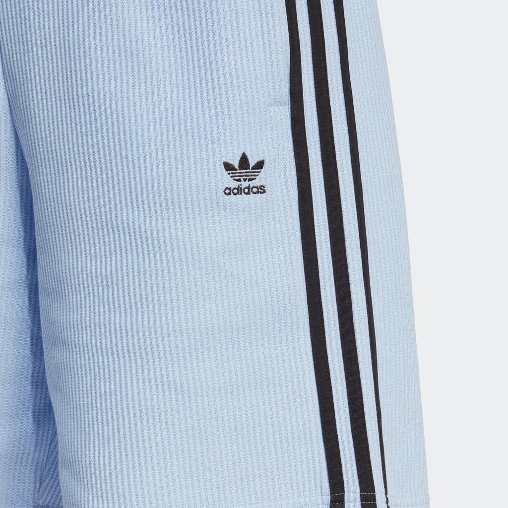 adidas Шорты-бермуды с вышитым логотипом Originals IC5449
