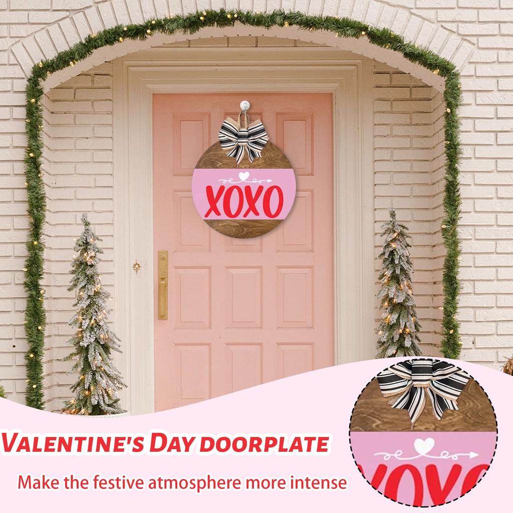 Valentine's Day Wooden Hanging Door Sign Decor, Heart Wedding Front Door Patio Gate Background Ornament