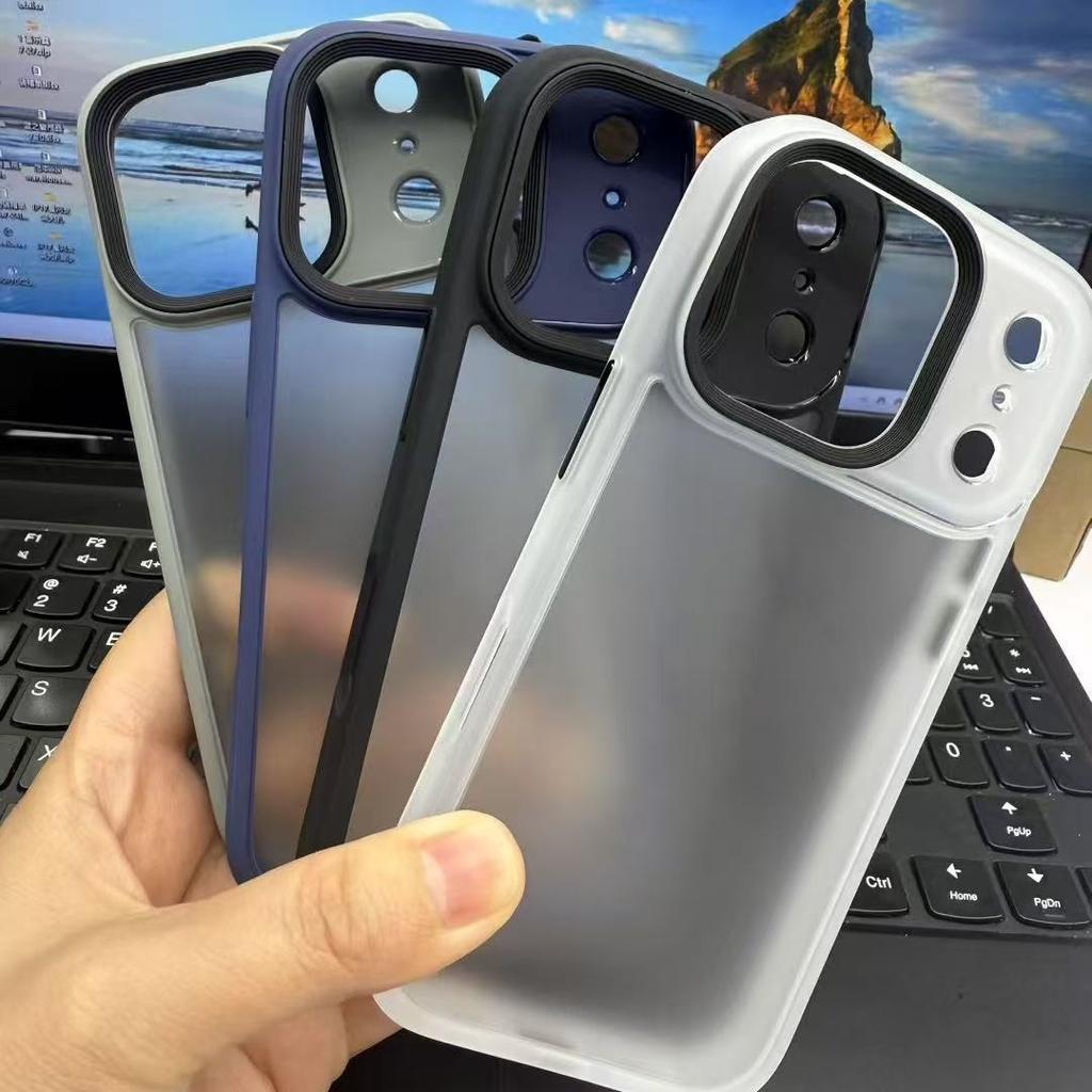 Применимо к чехлу для мобильного телефона iPhone17 матовое покрытие ощущение кожи Apple 16 оптом 15ProMax противоударный 14 модный бренд защитный чехол