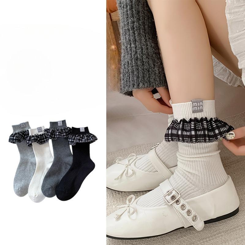 Female Spring and Autumn New Trend Cloth Standard Assorted Plaid Tube Stack Socks