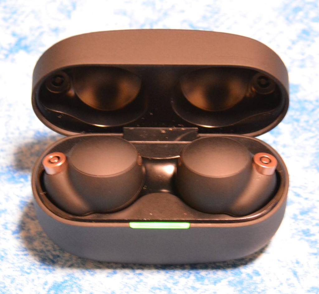 SONY WF-1000XM4 Noise Cancelling Wireless Earphones Black Used
