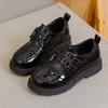 Кожаная обувь для мальчиков, детская обувь, весенне-осенняя мода, британский стиль, черная мягкая подошва, обувь для выступлений учеников начальной школы