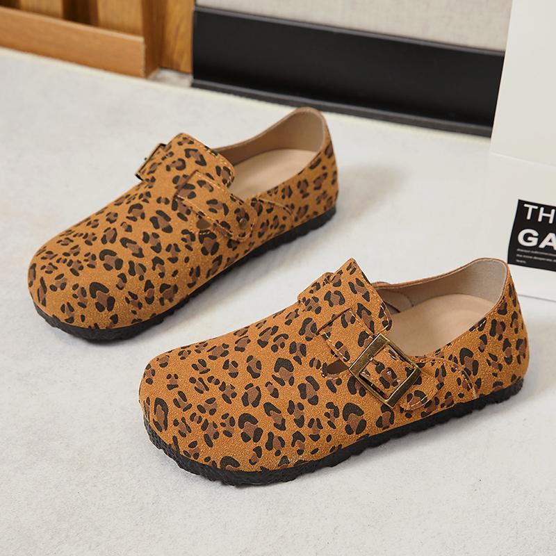 Мода Улыбка Лето Новые Туфли с Леопардовым Принтом Плоские Кожаные Покрытые Уличные Модные Женские Туфли Полиуретановые Сандалии на Мягкой Подошве для Женщин