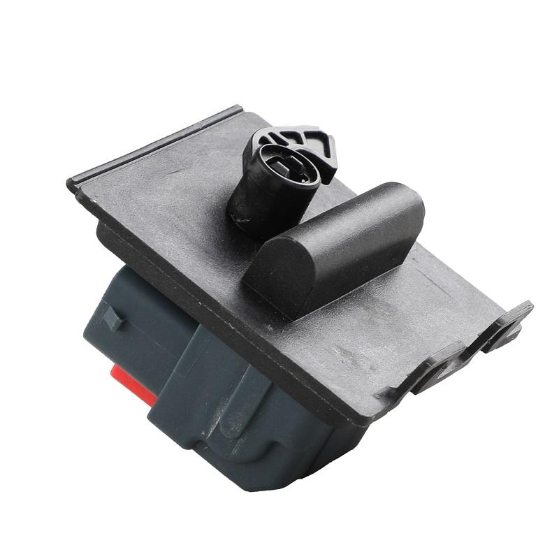 A0008202303 0008207703 Fuel Filler Flap Tank Door Lock Actuator Motor for Mercedes-Benz W176 W246 W117 W205 X156 W166 R23 W222
