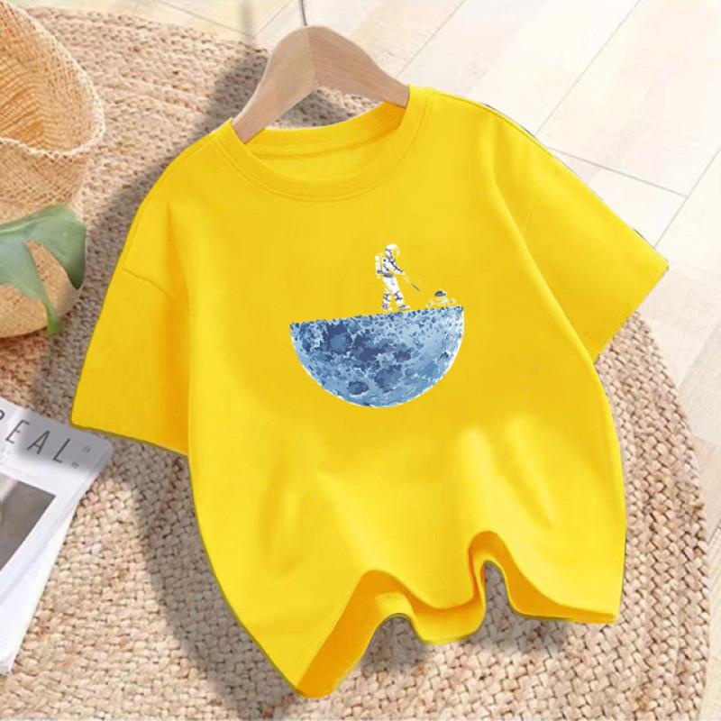 Летние футболки с короткими рукавами для мальчиков. Летние топы для больших мальчиков. Детская футболка для малышей. Детская повседневная футболка с черным дырочным узором.