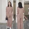Женский весенне-осенний костюм для деловых поездок Блейзер + Брюки широкого кроя Повседневный профессиональный комплект из двух предметов