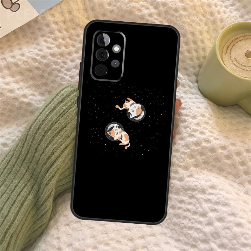 Чехол 'Счастливые коты в космосе' для Samsung Galaxy A15 A22 A52 A32 A54 A14 A16 A26 A36 A56 A55 A35 A05 A06 A53 A33 A13