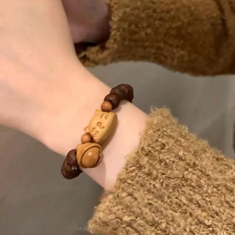 Luxury Lightweight Exquisite Beaded Bracelet With Premium Materials For Women Stylish