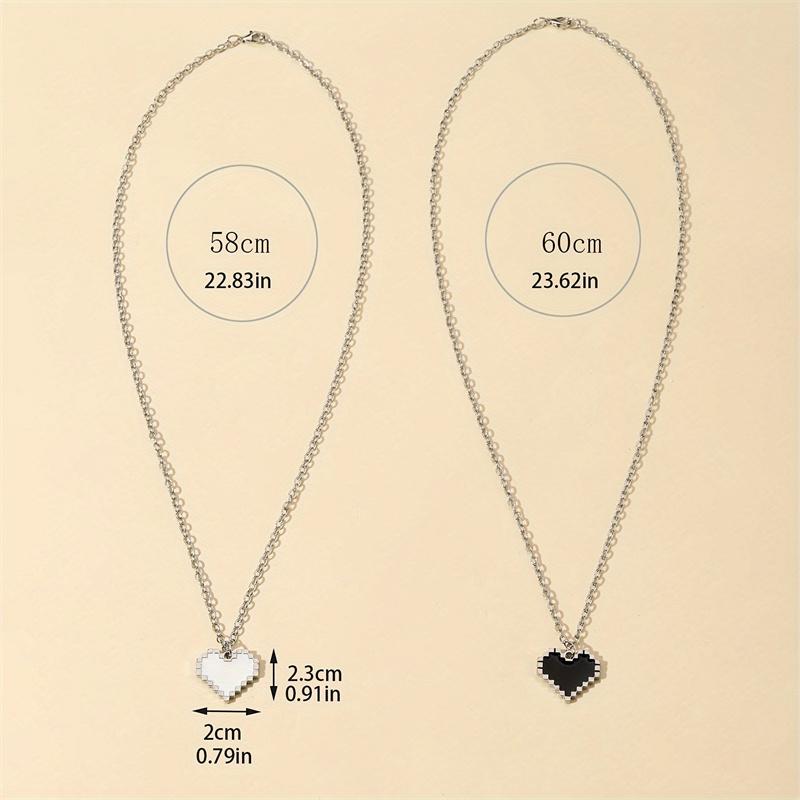 2 Love Pixel Lovers Girlfriends Simple Sweater Chain Collar