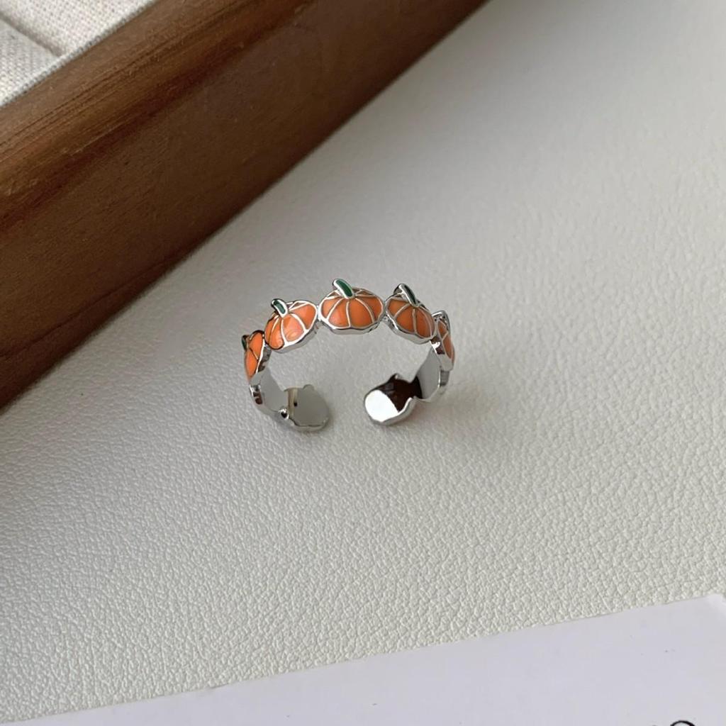 European-American Enamel Pumpkin Halloween & Christmas Adjustable Ring