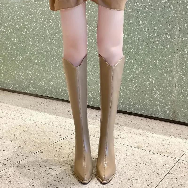 Осенние туфли до колена с высоким голенищем, женская зима 2024 года, средний каблук, акция Y2k, шикарные и элегантные модные ботинки, длинные сапоги для женщин