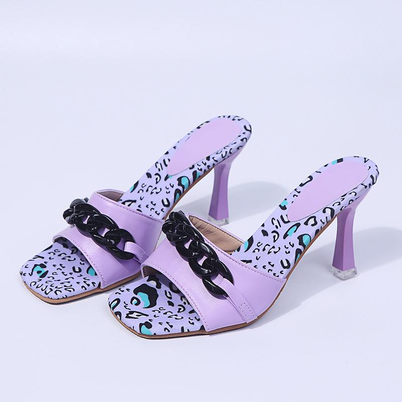 Модные летние тапочки 2024 года, женские сексуальные босоножки на высоком каблуке с цепочкой, женские туфли на каблуках с открытым носком, повседневные босоножки на тонком каблуке, сандалии Mujer