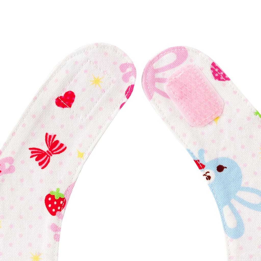 COLORFUL CANDY STYLE Bib for Neck Strap Baby Happy Bunny Friendly Bunny Dot with a pocket tissue pouch Girls, Type, Bib, Stylish, & (Polka White)