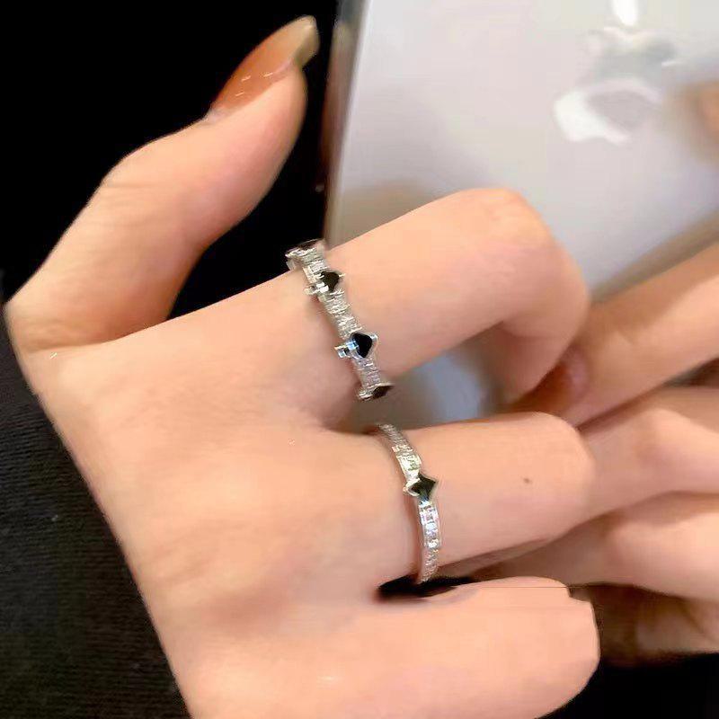 Открытое черное кольцо Love Drip Glaze для женщин: Нишевый, элитный, шикарный дизайн в холодном стиле