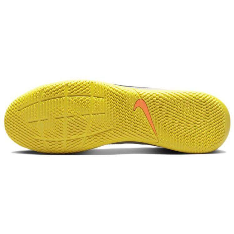 Nike Tiempo Legend 9 Club IC Phantom Yellow Strike Мужские кроссовки белые DA1189-002