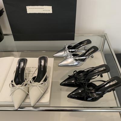 Весна и лето 2025 новая обувь-лодочки на шпильке с острым носком, женские туфли с бантом из лакированной кожи, одинарные туфли в сказочном стиле, сандалии