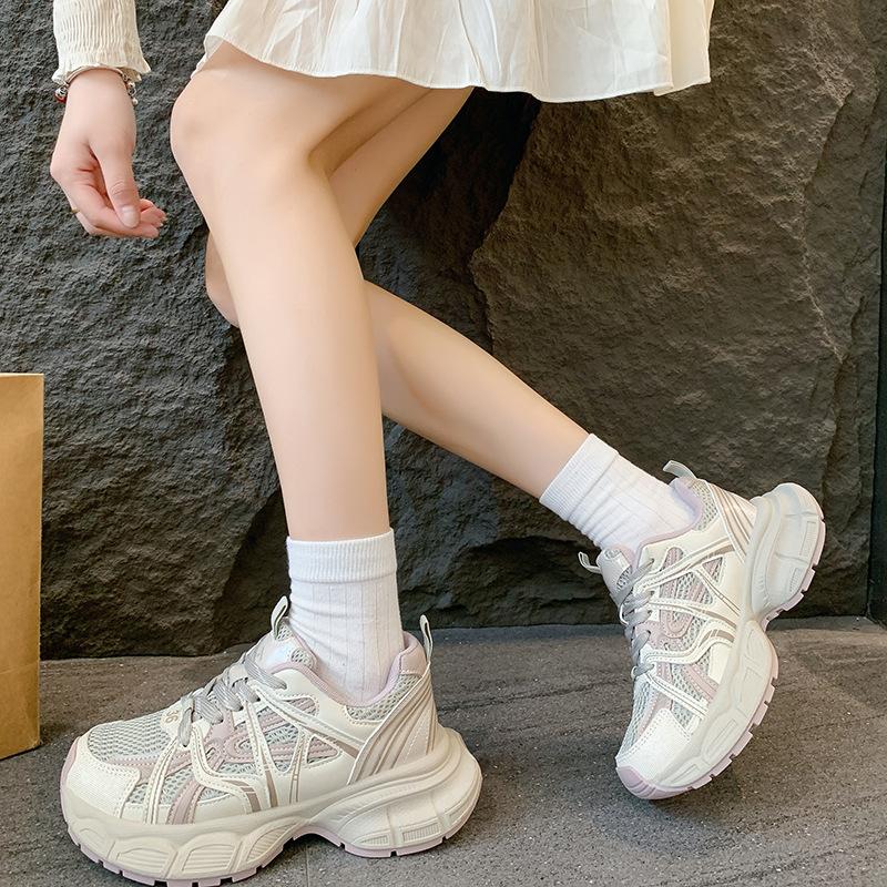 Платформенные кроссовки «папины кроссовки» женские 2025 новый популярный весна и осень универсальные супер огонь маленький человек увеличение роста маленькие белые повседневные спортивные туфли