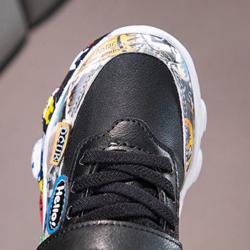 Обувь для мальчиков и девочек. 2023. Детская спортивная обувь. Кожаная обувь. Детские камуфляжные кроссовки среднего размера для мальчиков и девочек.