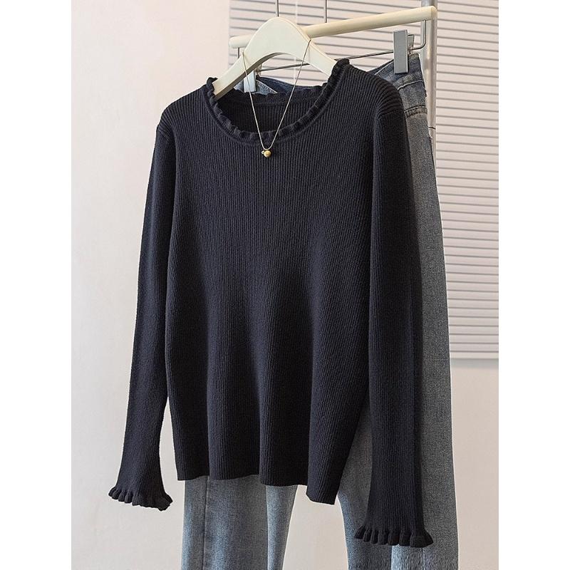 A High-end Women's Autumn Knitted Base Layer, A Black Ear-trimmed Sweater with A Round Neck