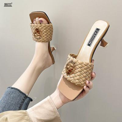 Женская обувь – Сандалии