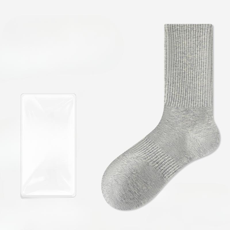 Men's Spring and Autumn Pure Color Sweat Absorber Deodorant Antibacterial Cotton Socks