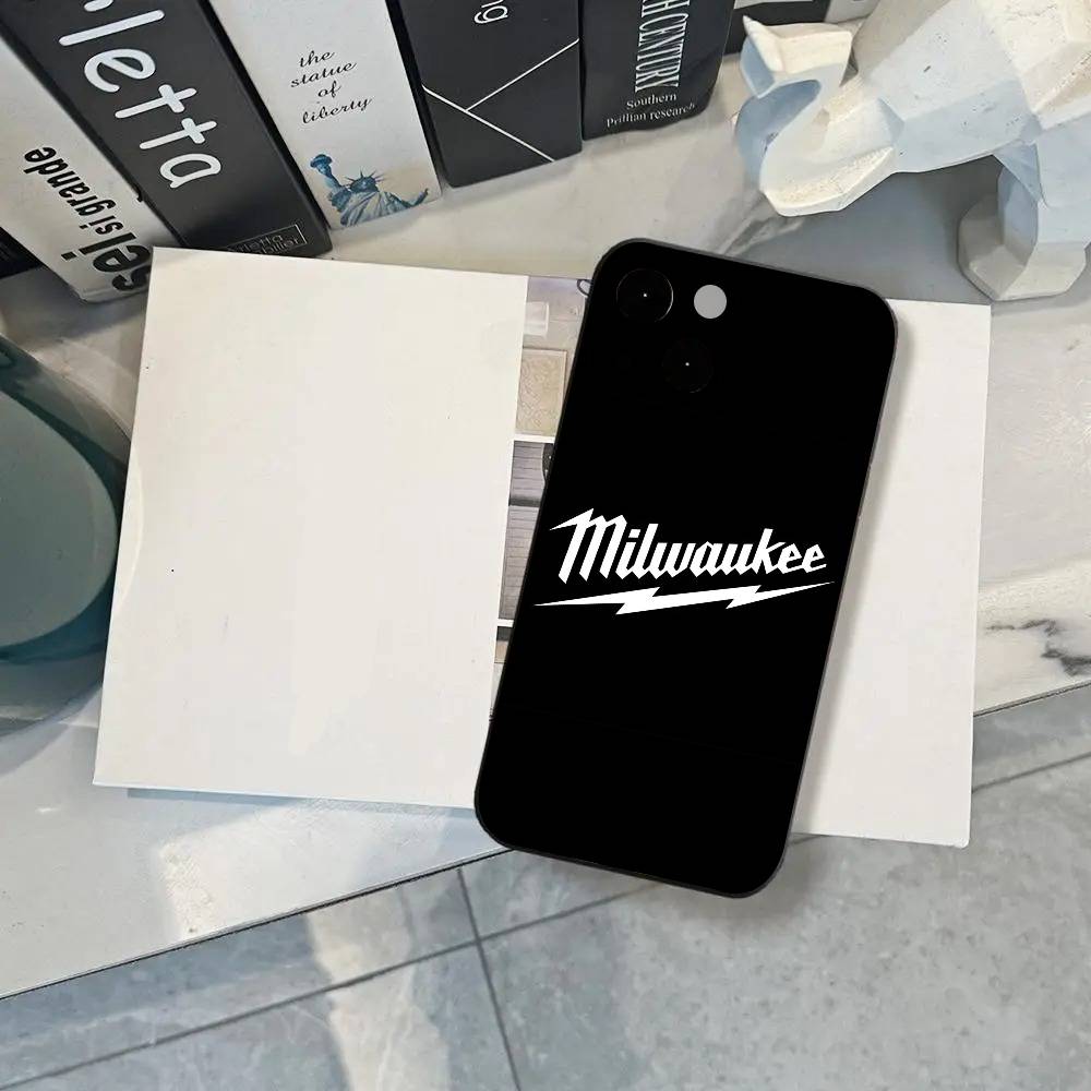M-Чехол для телефона Milwaukee Для IPhone 17 16 15 14 13 12 11 PRO MAX PLUS Mini Мягкий ТПУ Покрытие-кожа Подарок