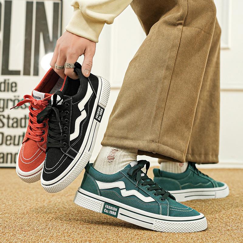 Hot Sale Green Men's Canvas Shoes Lightweight Casual Shoes Men Canvas Sneakers Trendy Breathable Vulcanized Shoes Man Espadrille
